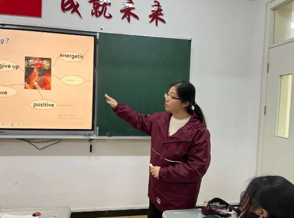 思教研学启新程，聚焦课堂促成长